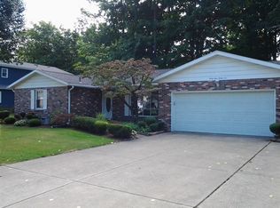 4445 Lorna Ln, Erie, PA