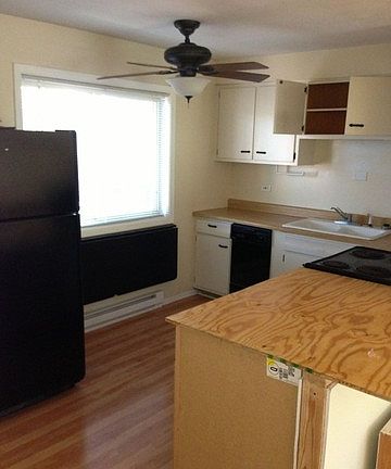 4th image of 1321 W Birchwood Ave APT 409