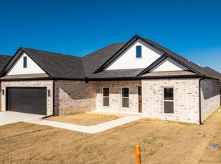 7 Songbird Cv, Greenbrier, AR 72058