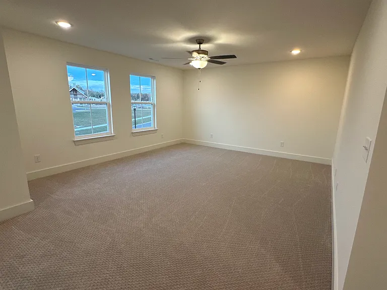 5049 Greentree Dr — Photo 19