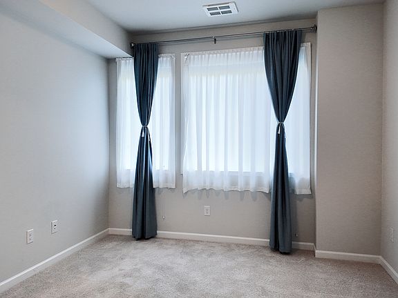 4th image of 12202 76th Way NE Unit 5