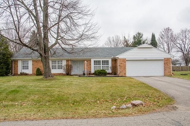 1st image of 61430 Greentree Dr
