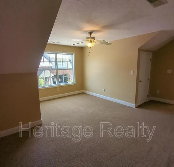 655 Yorkland Way #1 — Photo 14
