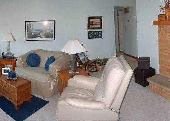 1st image of 83 Charles East Pl