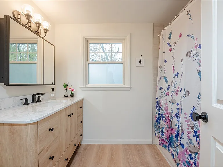 132 Kirk Rd — Photo 8