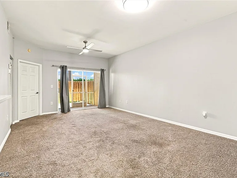 15417 Bellamar Cir #812 — Photo 9