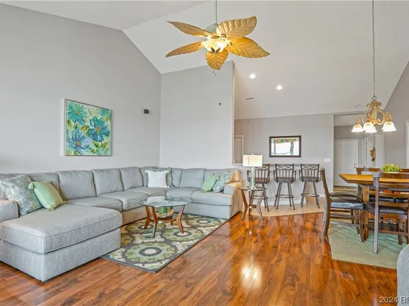 4499 Ski Dr Unit 343, Osage Beach, MO 65065