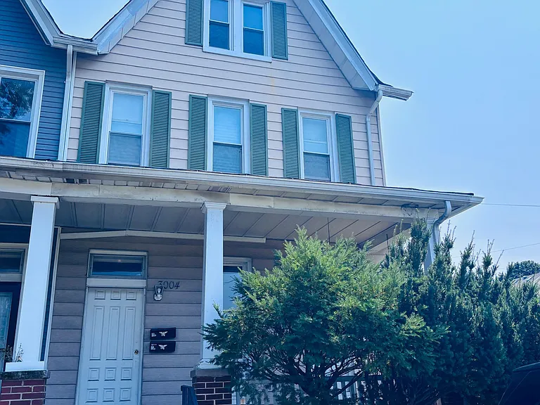 3004 Lehigh St — Photo 2