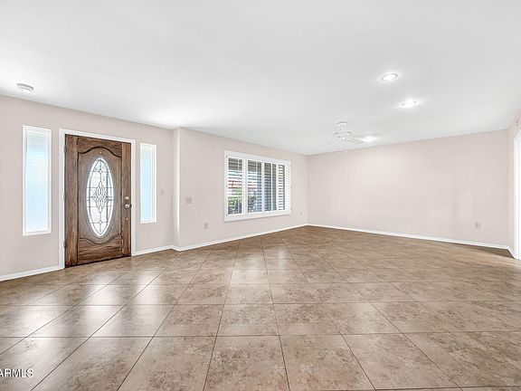 4th image of 17837 N COUNTRY CLUB Drive