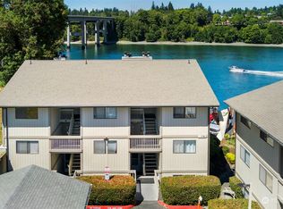 1745 Park Ave APT C301, Bremerton, WA 98337