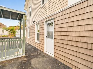 41 Saratoga Ave, Pleasantville, NY 10570