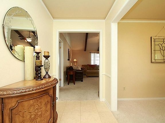 3rd image of 12835 Westmere Dr