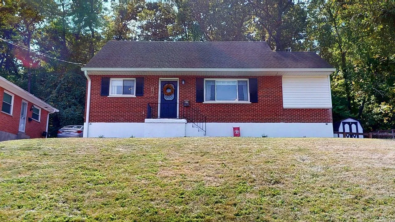 260 Bluegrass Ave photo 1