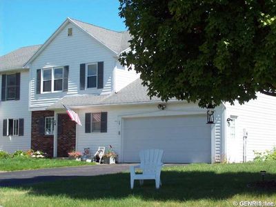 24 Hampton Ln, Fairport, NY, 14450