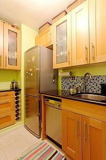 3rd image of 125 W 96th St APT 5J