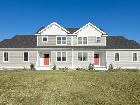 2 Katlyn Cir #15, Rochester, MA 02770