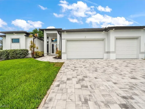 5839 SW 1st Court Cpe, Coral, FL 33914