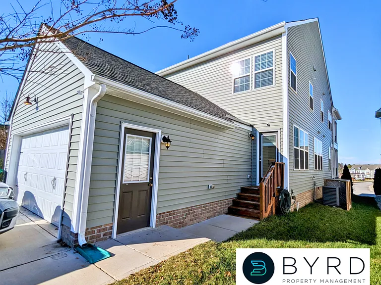 16901 Thornapple Run — Photo 34