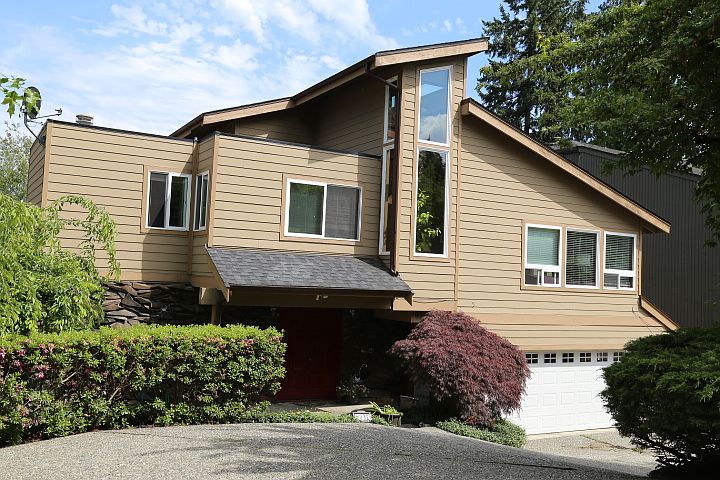 1st image of 4032 171st Ave SE