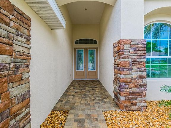 4th image of 23406 Dinhurst Ct