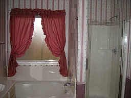 4th image of 825 Atchison Dr