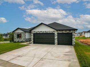 2202 W Mason Pl, Ozark, MO 65721