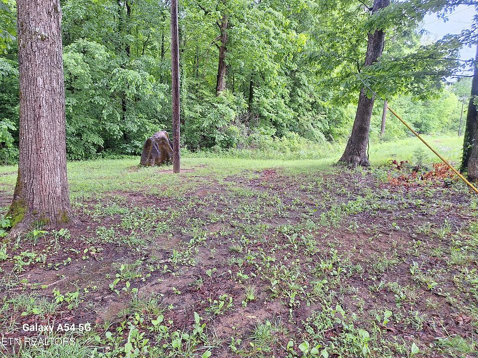 2nd image of 0 Cloyds Creek Rd