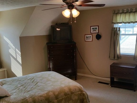 4th image of 5191 Liberty Ln #A