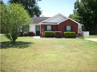 70 Hickory Trl, Millbrook, AL 36054