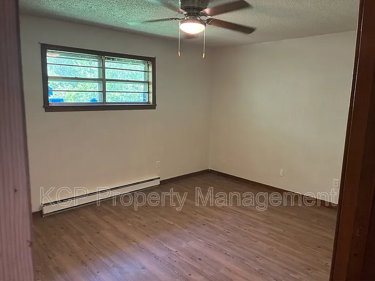 1007 Cedar St #7 — Photo 5