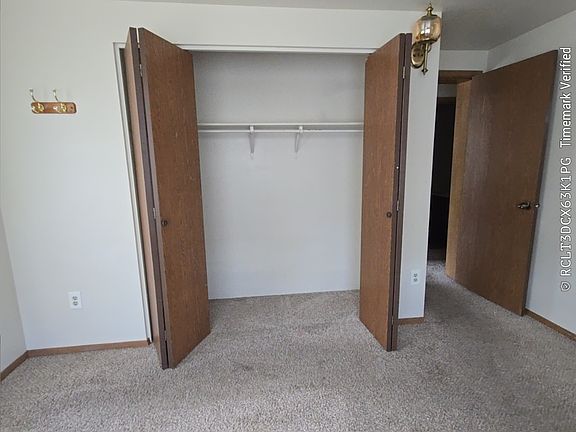 3rd image of 1265 Redwood Cir APT 8