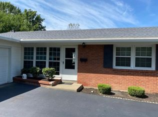 12304 Meadow Ln, Woodland Hills, KY 40243