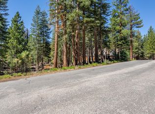16 Saint Anton Cir, Mammoth Lakes, CA 93546
