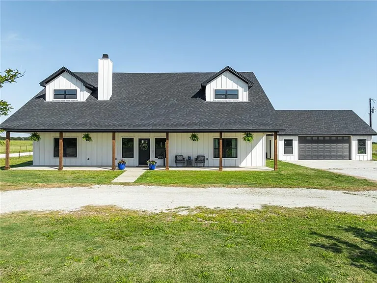 1589 Culpepper Ln — Photo 2