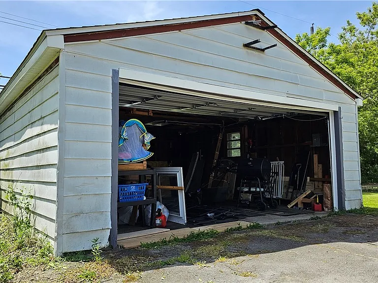 1377 Sheridan Dr #UPPER — Photo 4