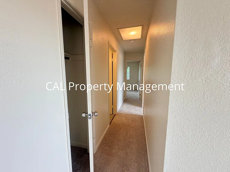 1823-4 Cherokee Dr — Photo 10
