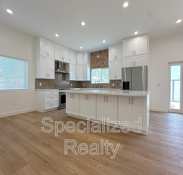 1135 Scofield Dr #A — Photo 4