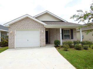 5792 Pescara Dr, Pace, FL 32571