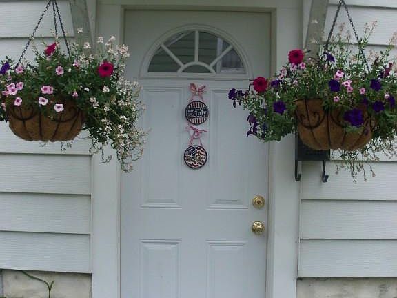 2nd image of 207 Garden City Dr