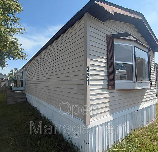 301 Mantle Ave #321KEV — Photo 1