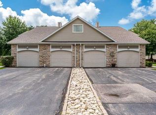 2303 Turnberry Ct #19, Beloit, WI 53511