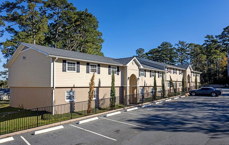 Building Photo 1