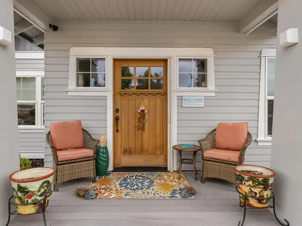 410 SE Manzanita Dr, Madras, OR 97741