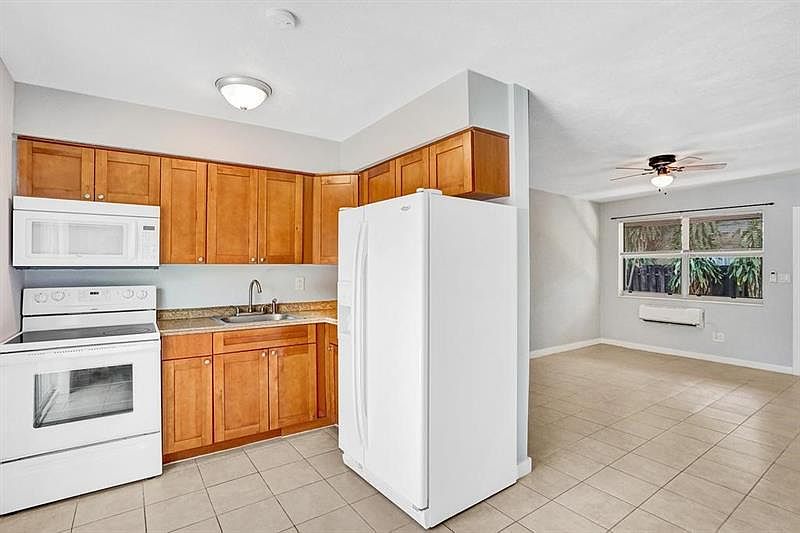 1st image of 1500 NW 2nd Ave Unit 1