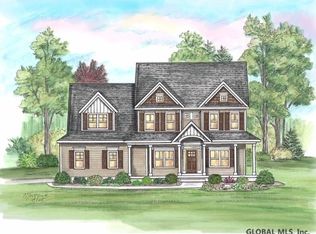 4 Rolling Green Dr, Saratoga Springs, NY 12866