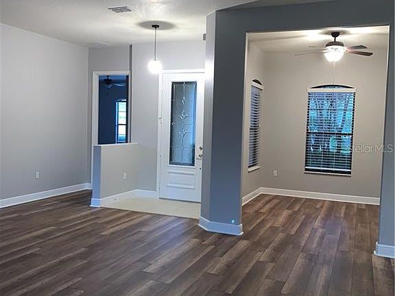 5th image of 241 Indian Wells Ave