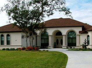 16 Linder St, Homosassa, FL 34446