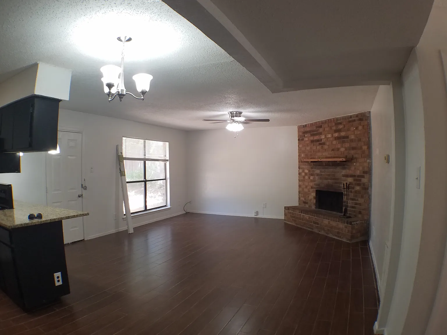 3 bed, 1250 sqft, $1,775 — Photo 4