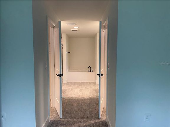 5th image of 2724 NELLIE LANE