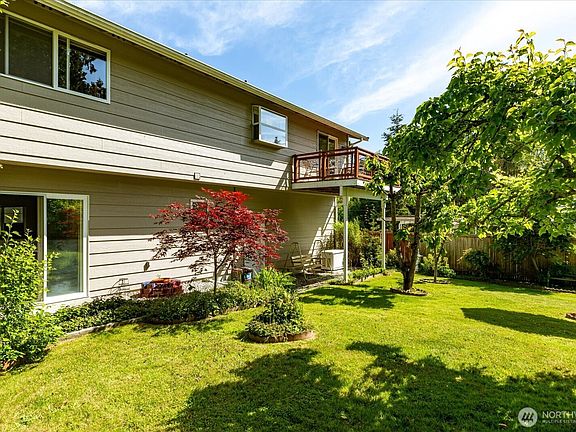 3rd image of 1302 King Drive